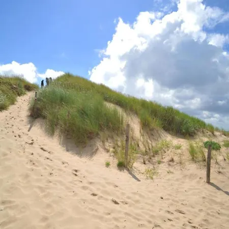 Egmond Near Semesterbostad *