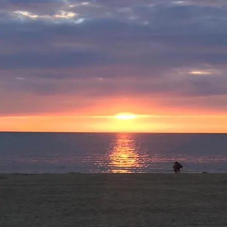Egmond Near Semesterbostad