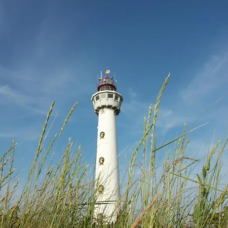 Egmond Near *